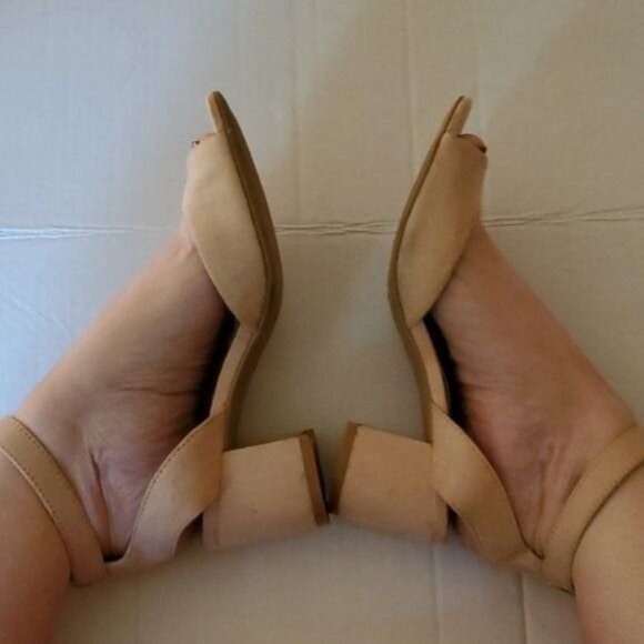H&M Heels Pumps Sandals Peep Backs Ankle Strap Block Women's WOMAN'S Size 5 ½ - Picture 5 of 16